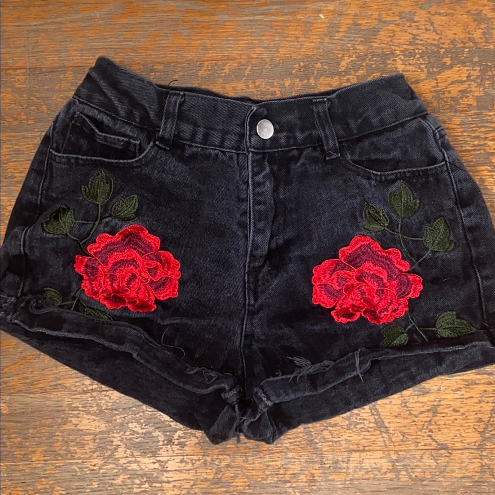 Black rose shorts